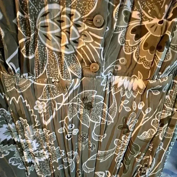 ~S. Oliver~ Crinkle Dress - Small - Picture 5 of 5